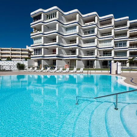 Tamaran 114, 115, 118 Playa del Ingles (Gran Canaria)